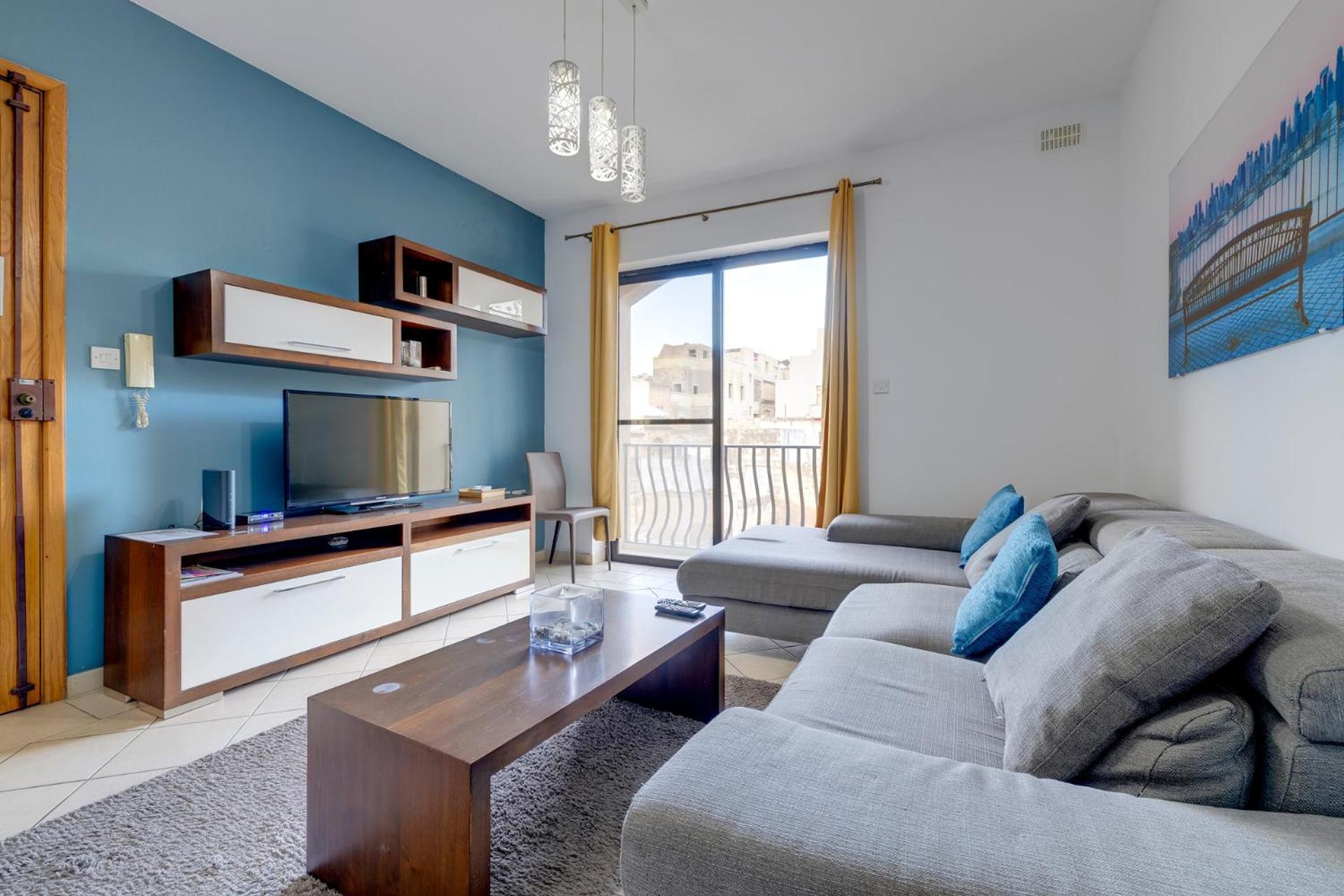 Modern 2br شقة *